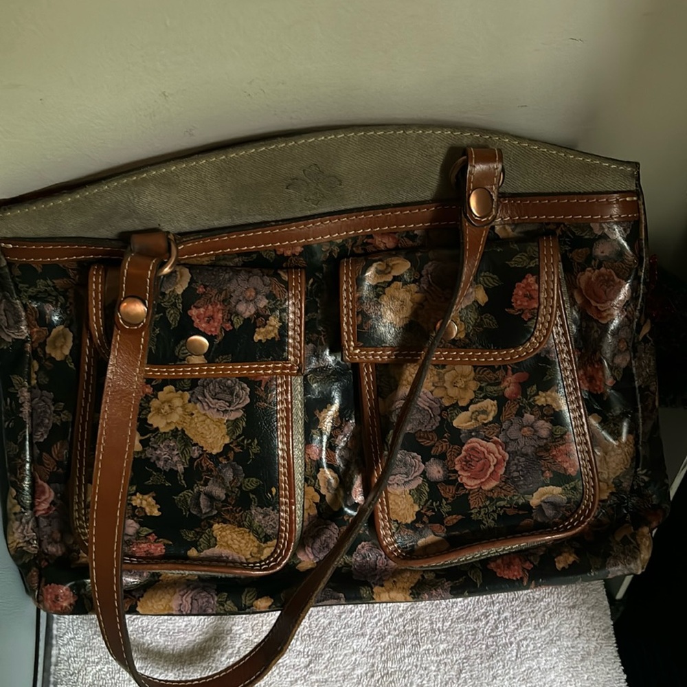 Patricia Nash purse.